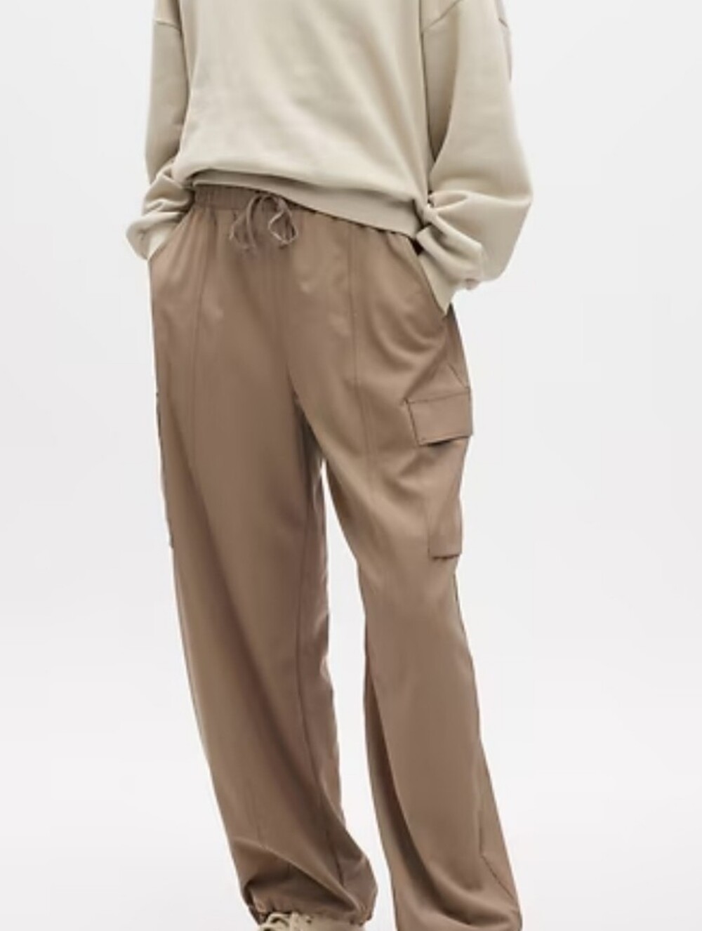 NWT GapFit Runaround Parachute Pants Tan Taupe Brown Size M Athleisure